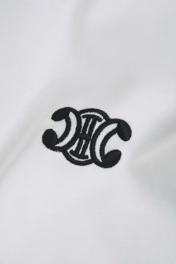 ブランドTシャツ側面デザイン